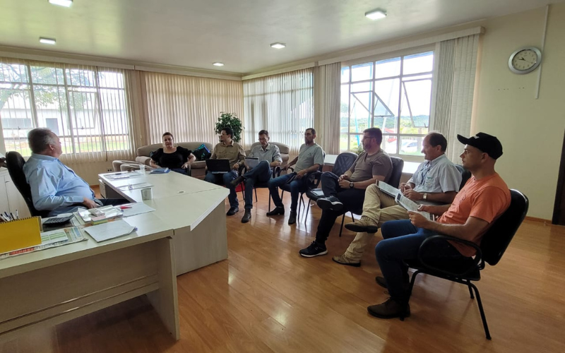 Prefeitura, Aprocel e Sebrae renovam parceria
