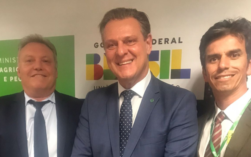 Bandiera e vereadores protocolam pedidos no Ministério da Agricultura e Pecuária