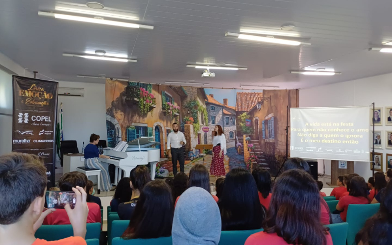 Cultura: Cel. Domingos Soares recebe apresentação de ópera